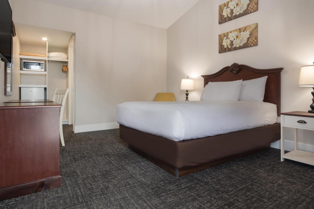 Canadas Best Value Inn & Suites-Charlottetown Extérieur photo