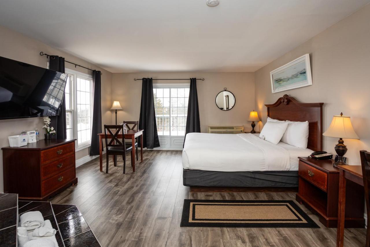 Canadas Best Value Inn & Suites-Charlottetown Extérieur photo