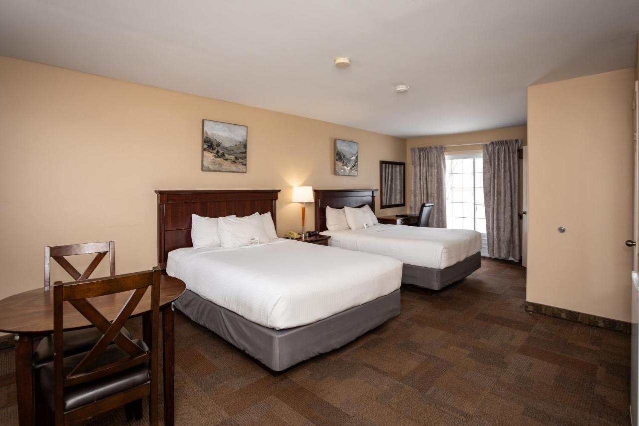 Canadas Best Value Inn & Suites-Charlottetown Extérieur photo