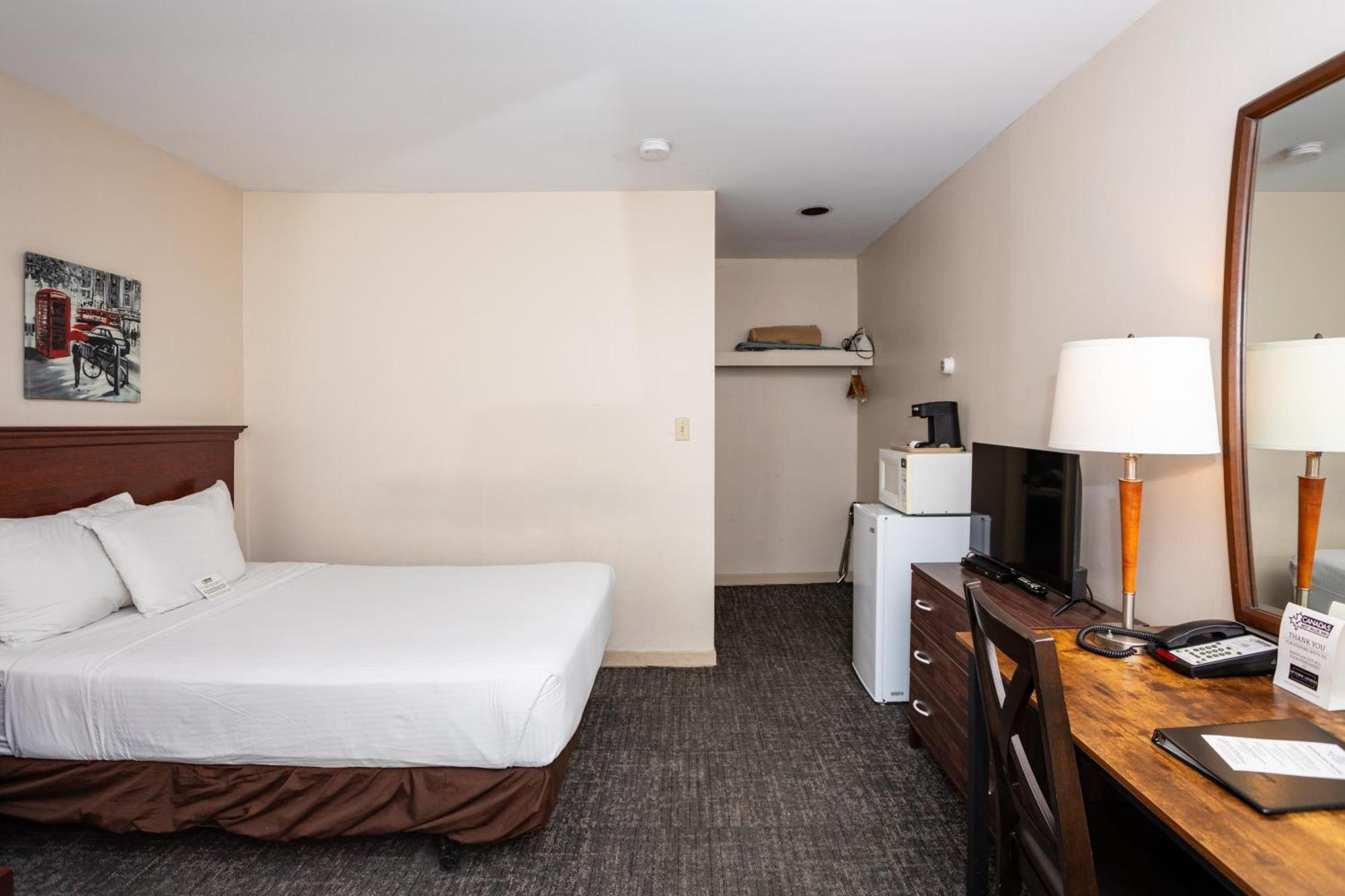Canadas Best Value Inn & Suites-Charlottetown Extérieur photo