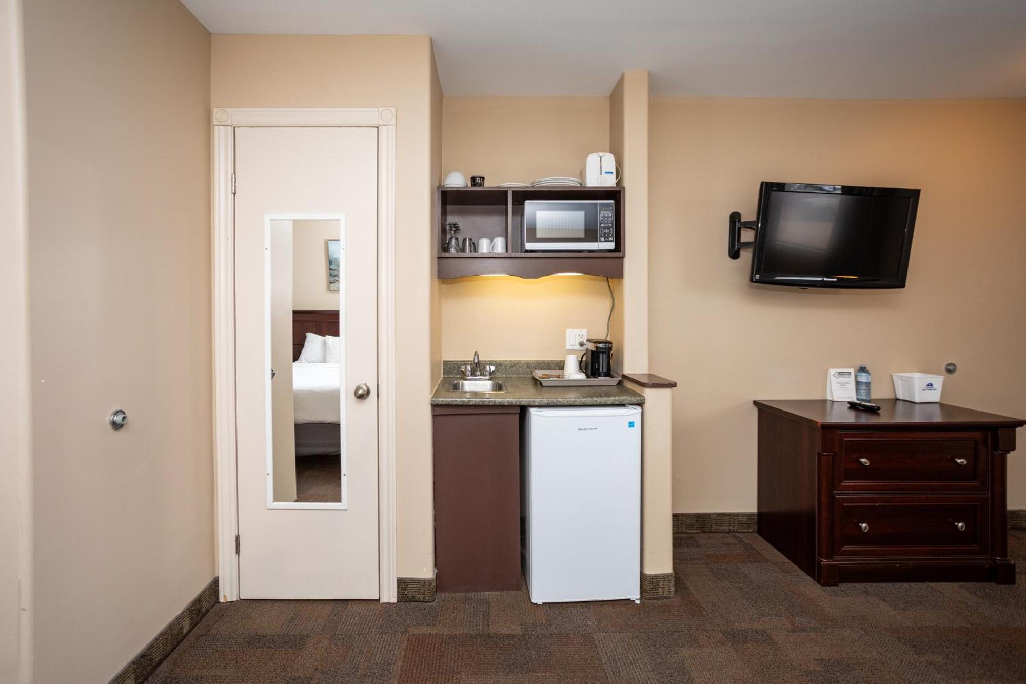 Canadas Best Value Inn & Suites-Charlottetown Extérieur photo